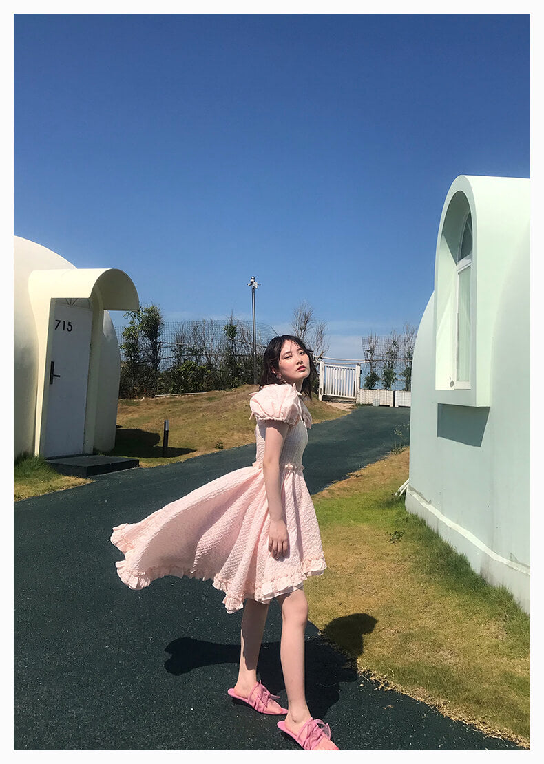 Ribbon Shirring Puffy Dress