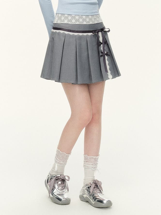 リボンアクセントプリーツミニ丈スカート