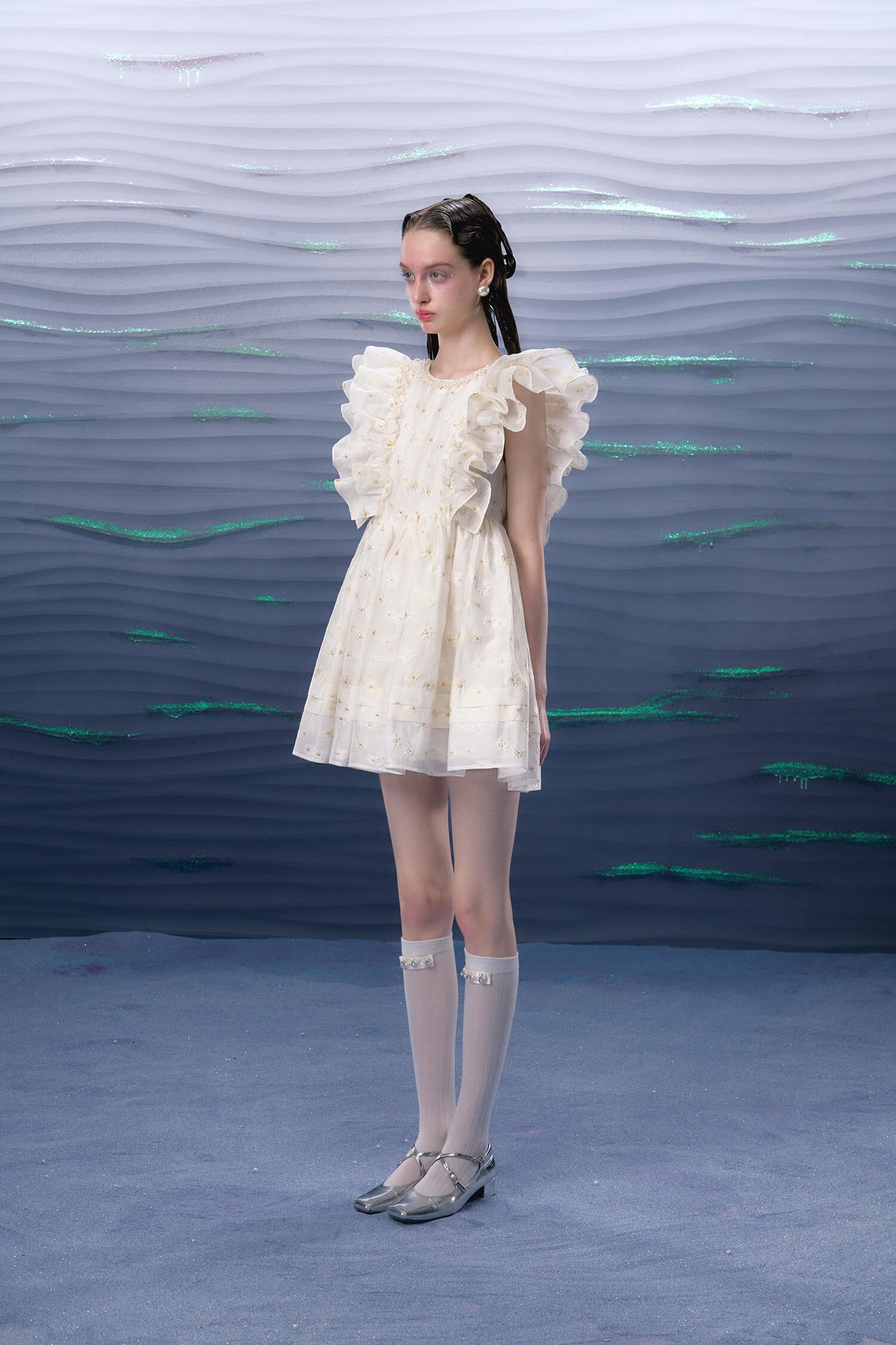 Frill puff daisy flare dress