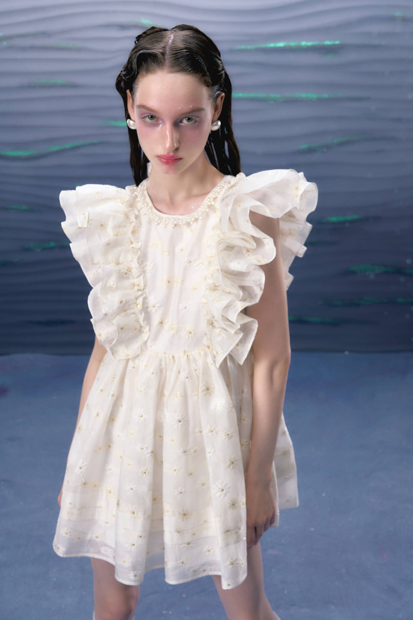 Frill puff daisy flare dress