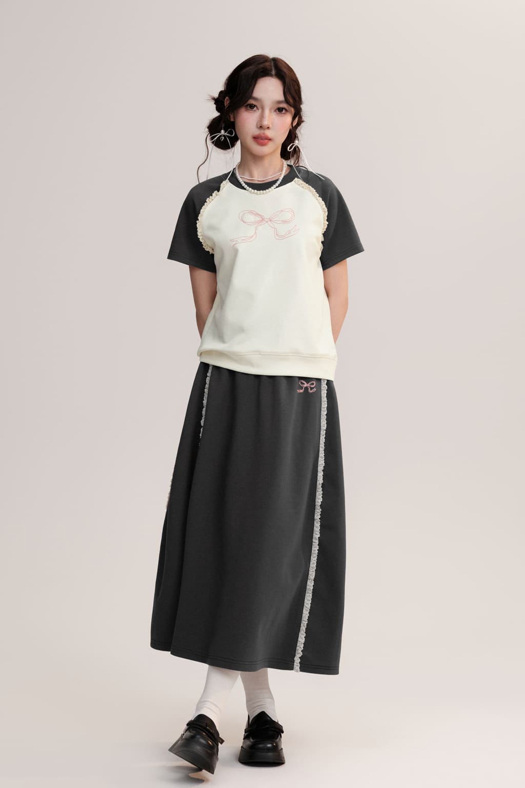 Ribbon Monotone T-Shirt