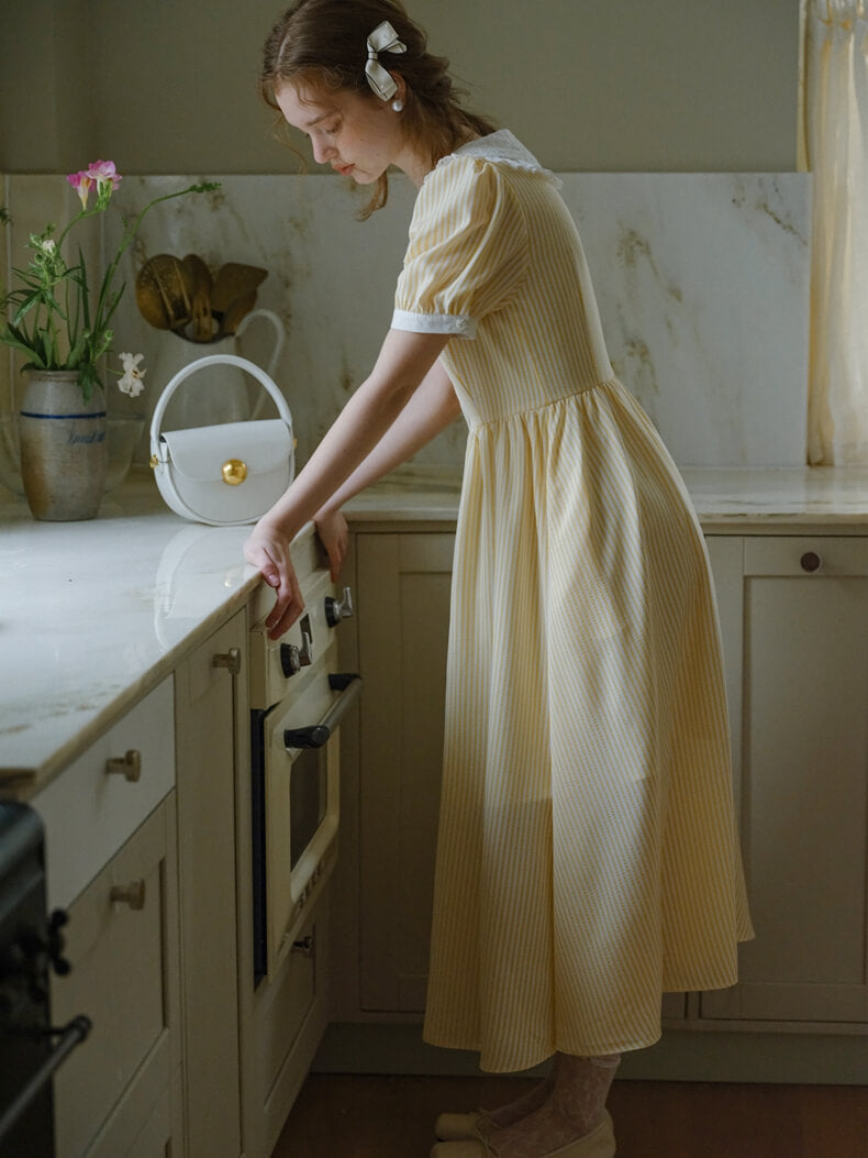 Country Classic Lace Collar Dress