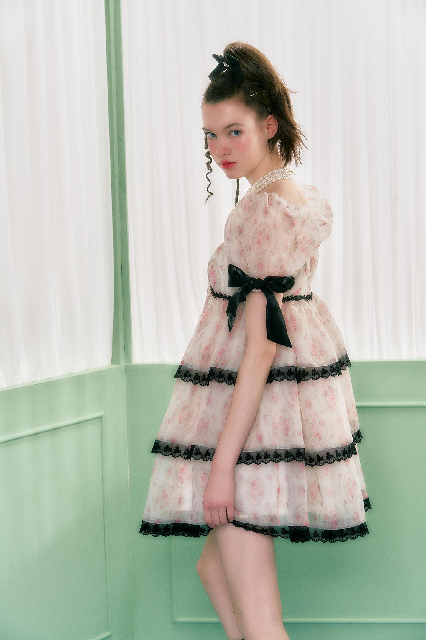 Black lace rose pattern ribbon dress
