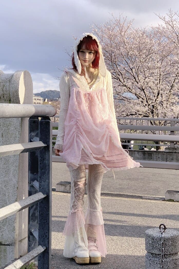 Dreamy Lace Ribbon Flare Pants（全2色）