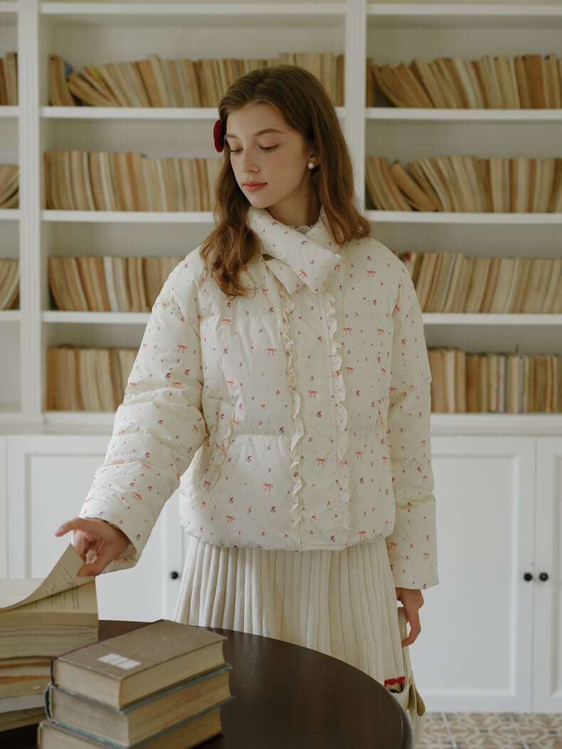 Ribbon Charm Puffy Short Coat