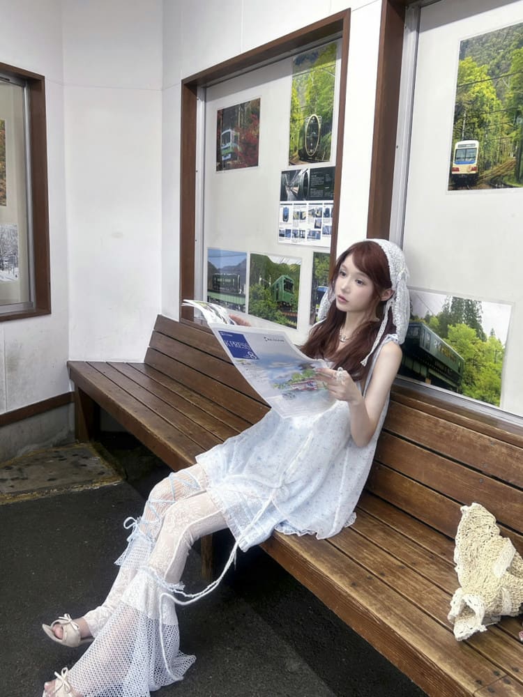 Dreamy Lace Ribbon Flare Pants（全2色）