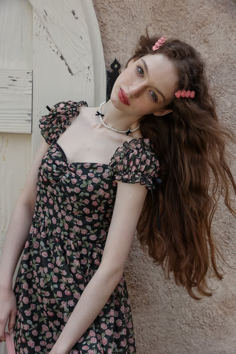 Classical Rose Puff Sleeve Black Dress