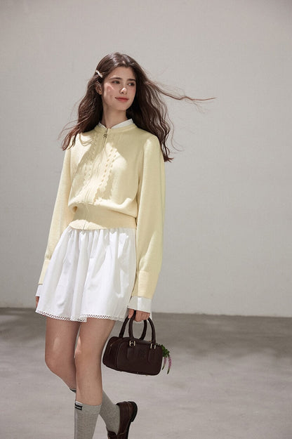 Refined Lace-Line Zip Knit Cardigan