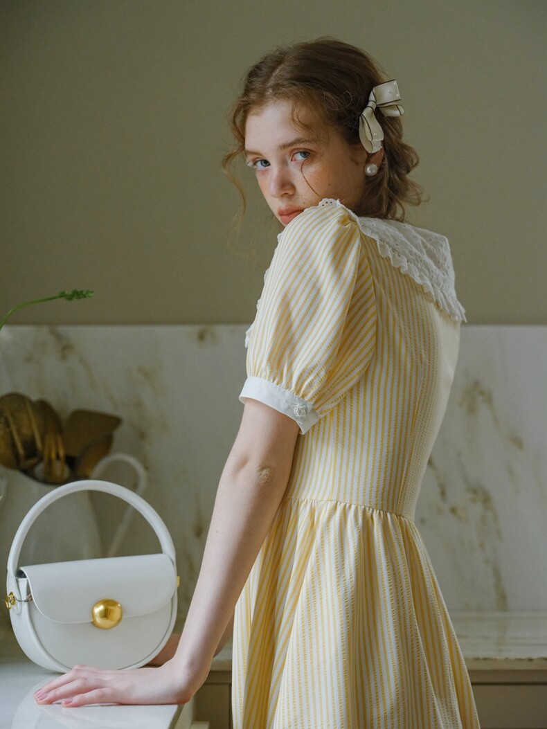 Country Classic Lace Collar Dress