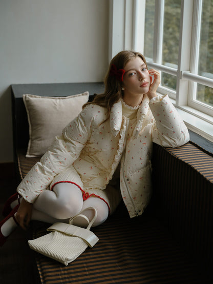 Ribbon Charm Puffy Short Coat