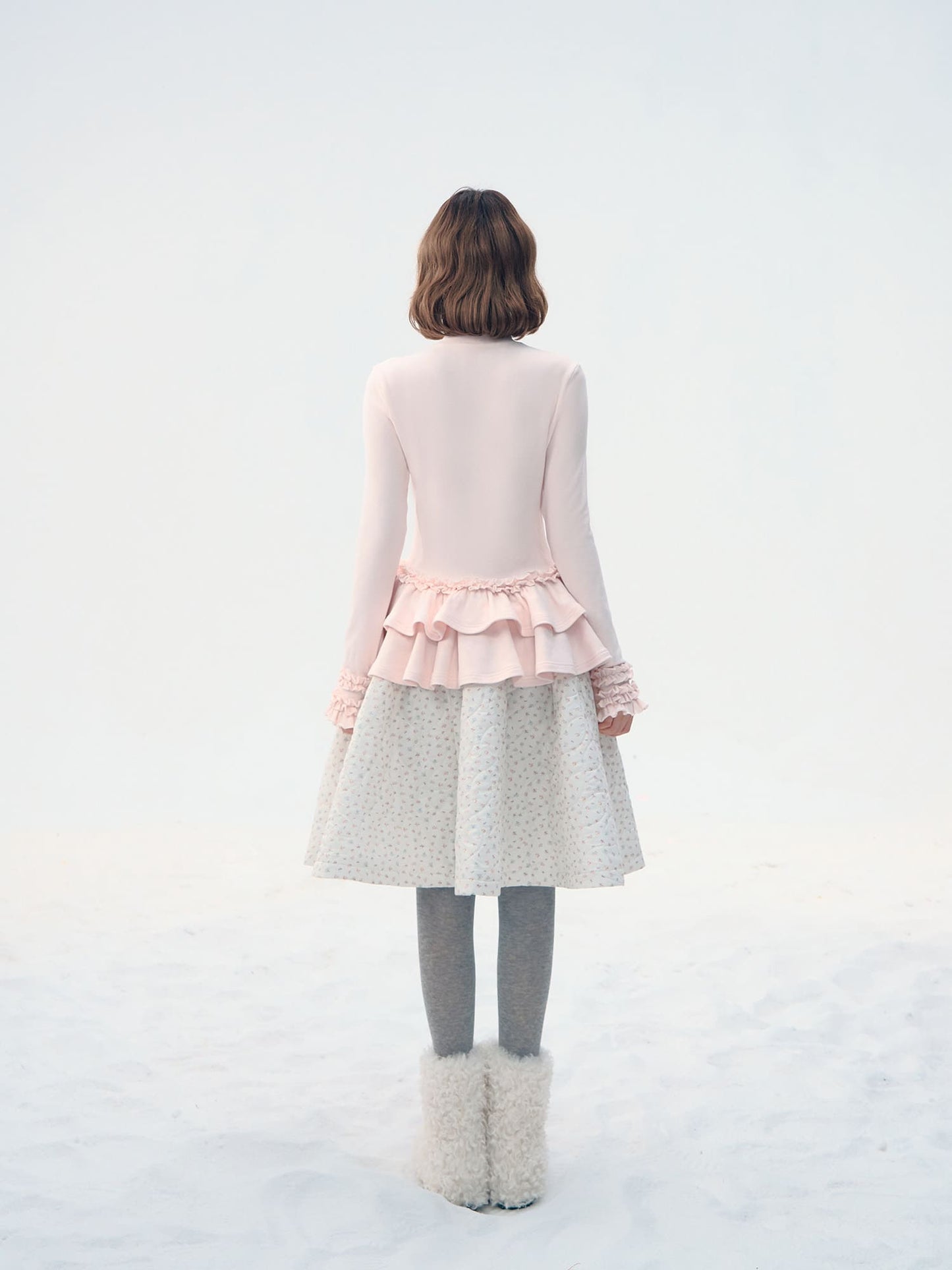 Noble Silhouette Ruffle Trim Top