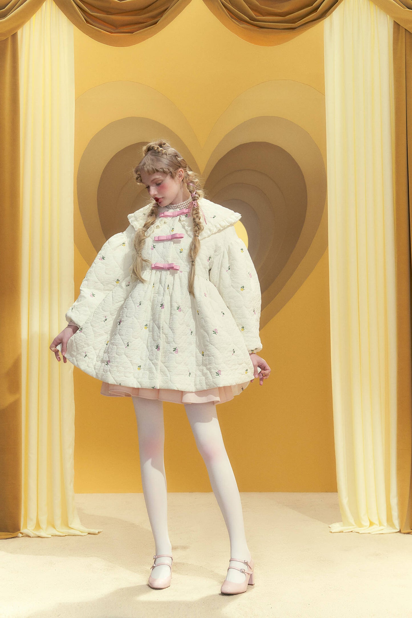 Rosette Charm Puffy Quilt Coat