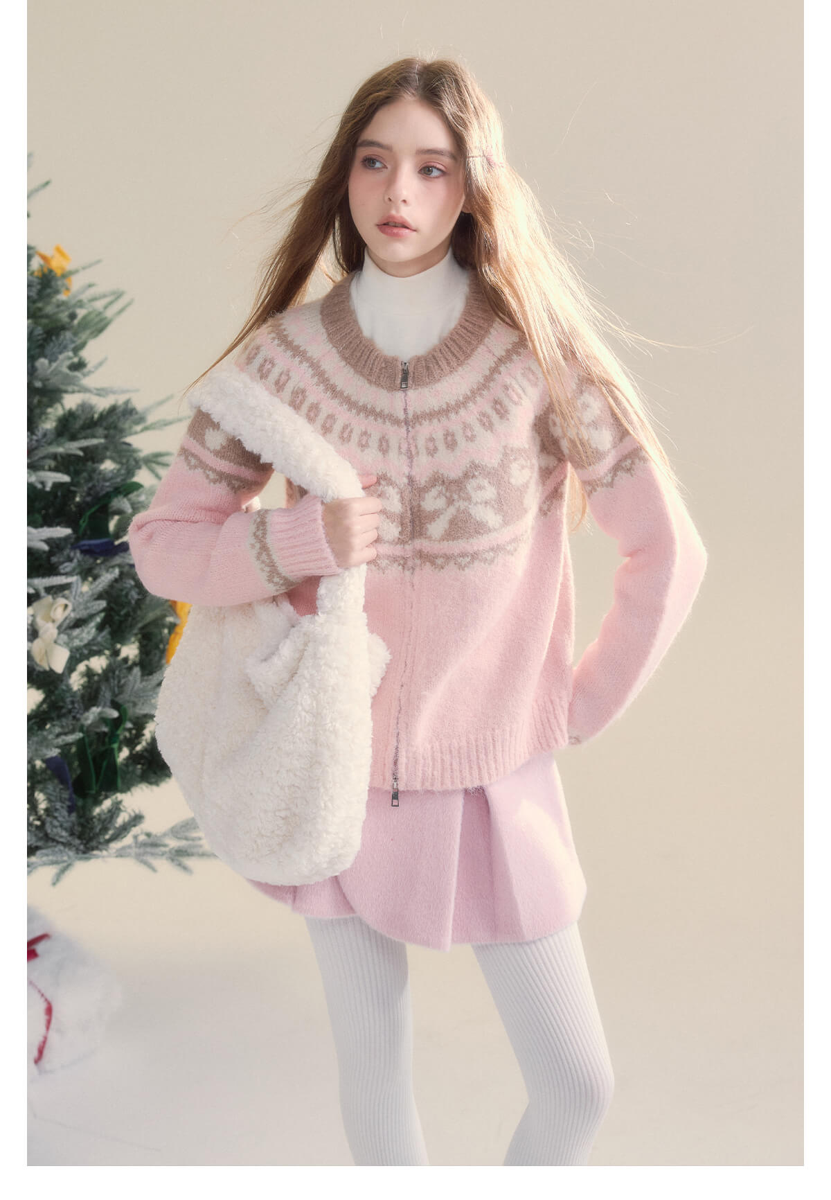 Winter Bloom Ribbon Print Knit