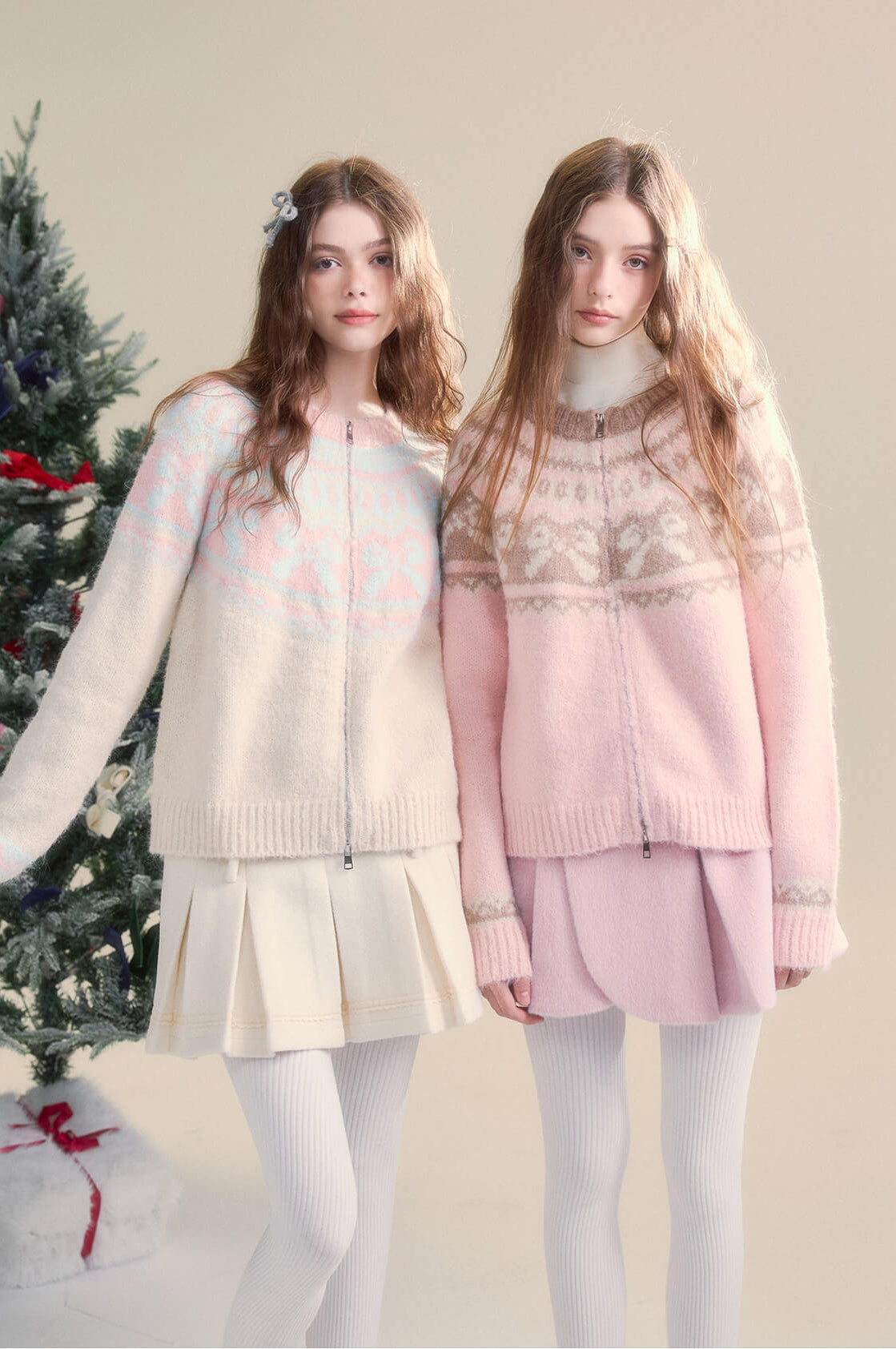 Winter Bloom Ribbon Print Knit