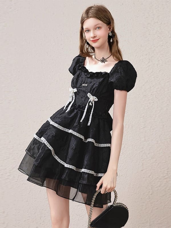 Silver Plate & Back Ribbon Tiered Dress（全2色）