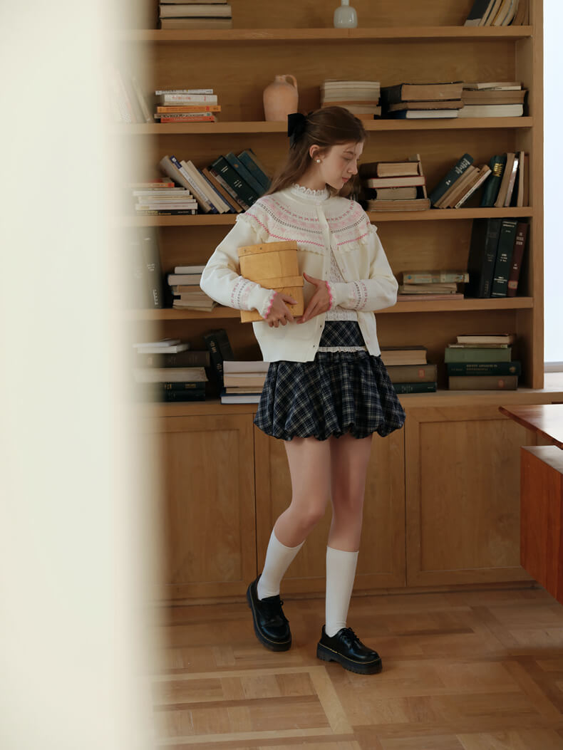 Snowy Charm Ribbon-Edge Knit