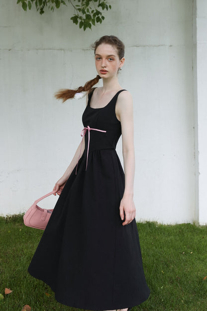 Elegant Ribbon Mode Camisole Dress（全2色）