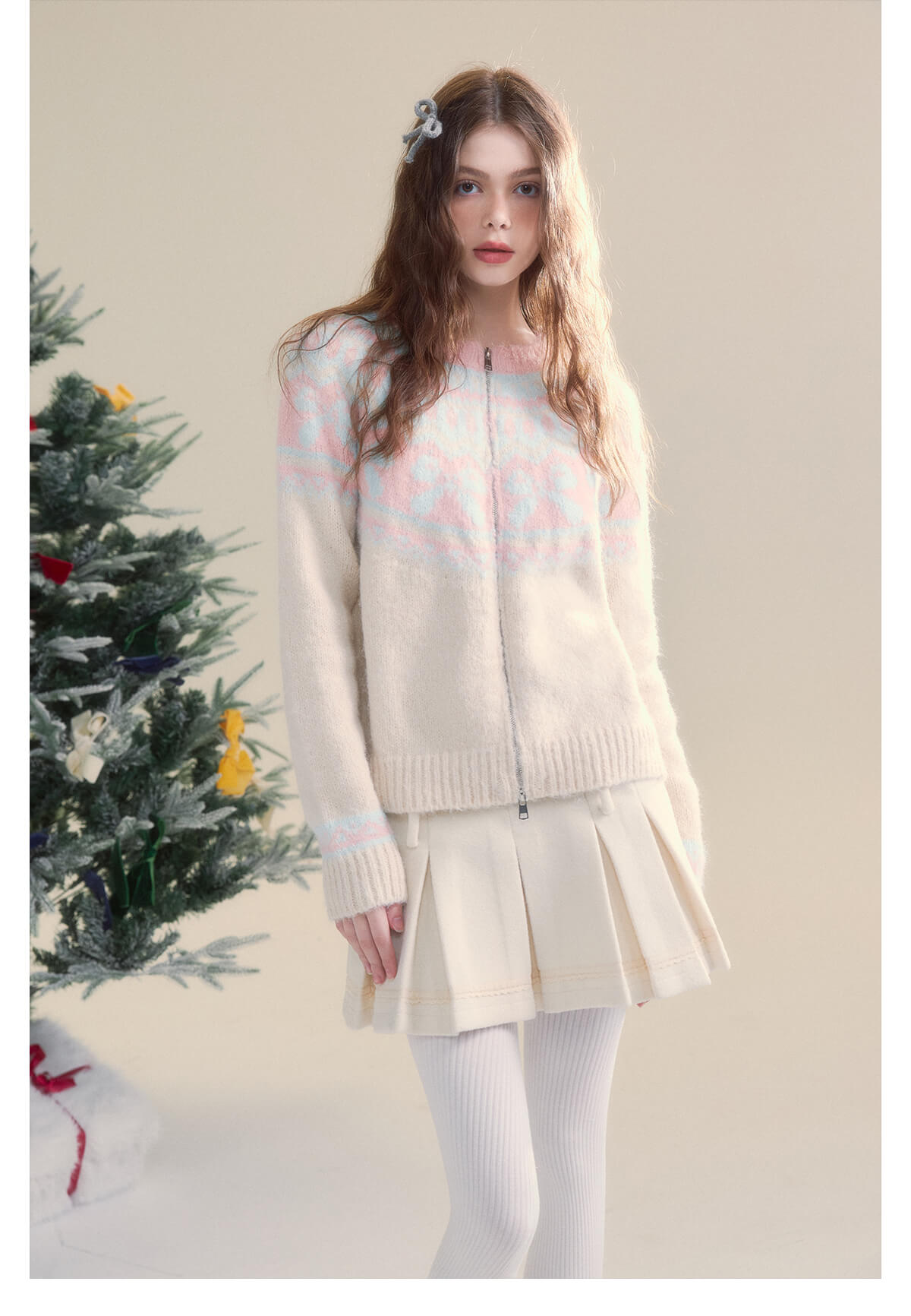 Winter Bloom Ribbon Print Knit