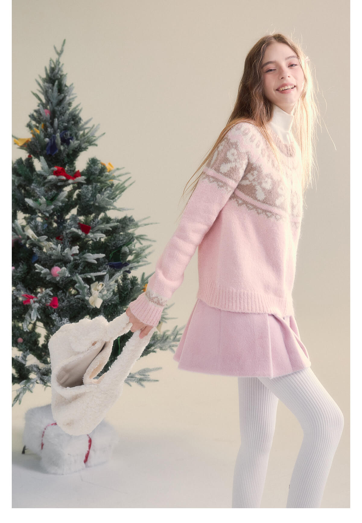 Winter Bloom Ribbon Print Knit