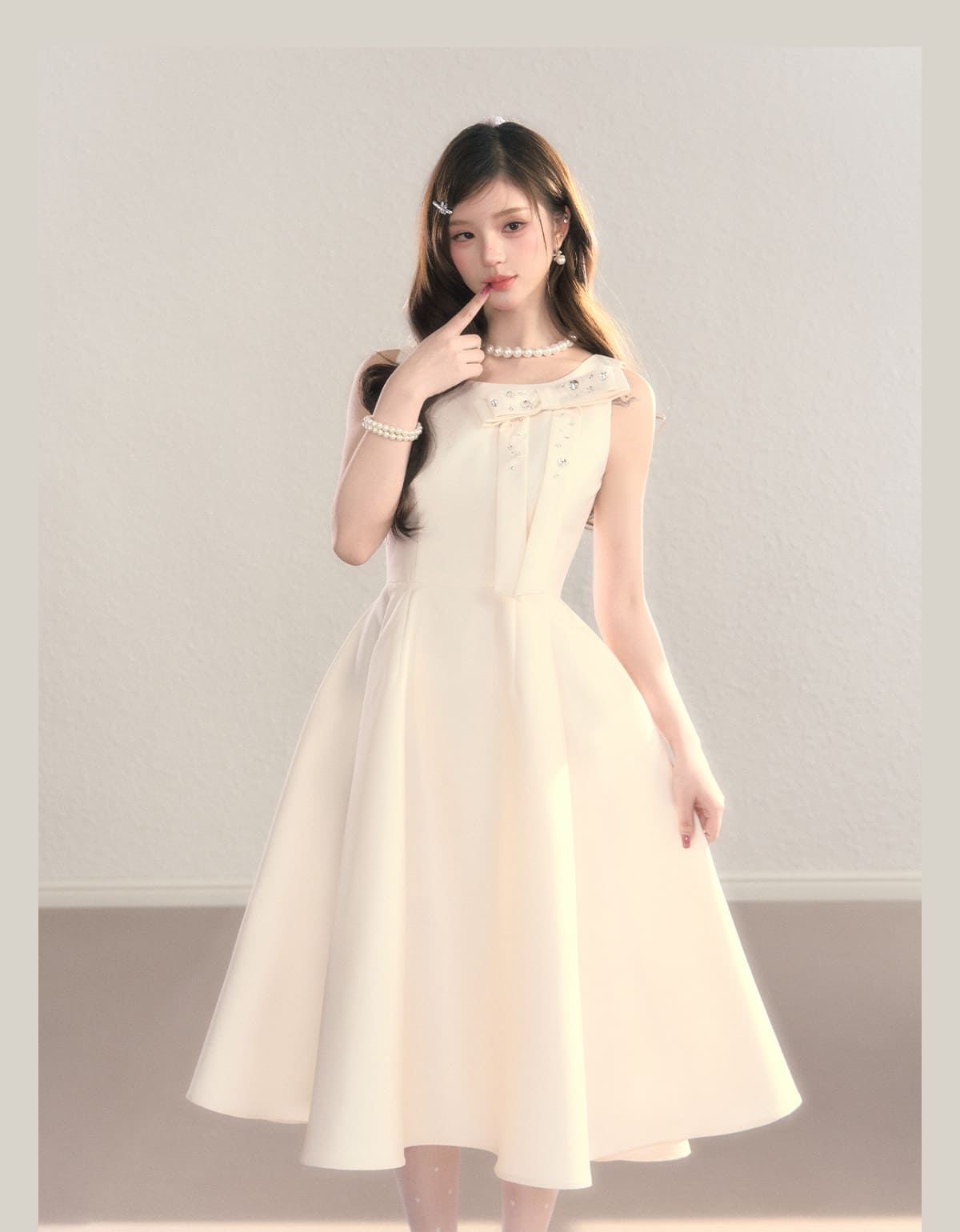 Elegant Jewel Ribbon Flare Dress