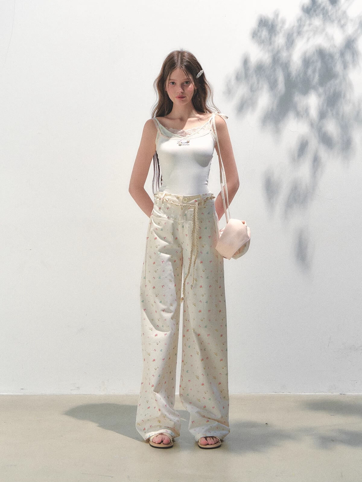 Rosy Lace Flower Coast Pants