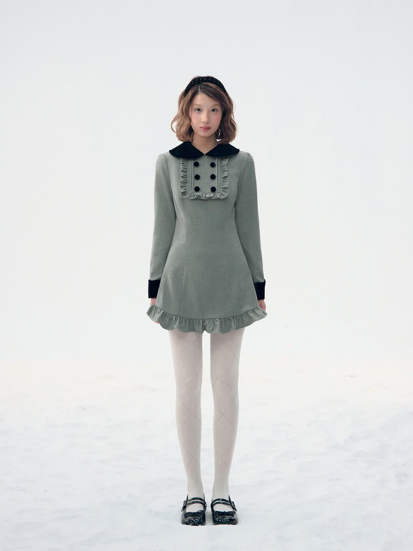 Velvet Collar Classic Frill Dress（全2色）