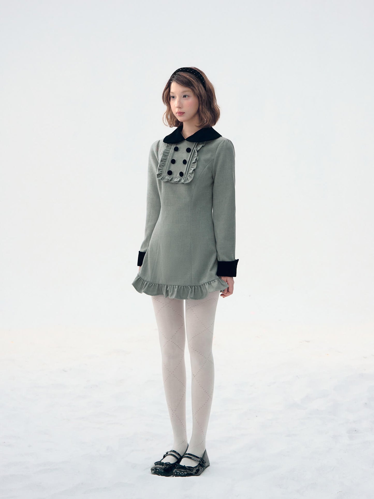 Velvet Collar Classic Frill Dress（全2色）