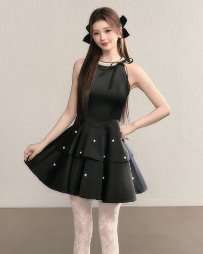 Ribbon bijou peplum dress（全2色）