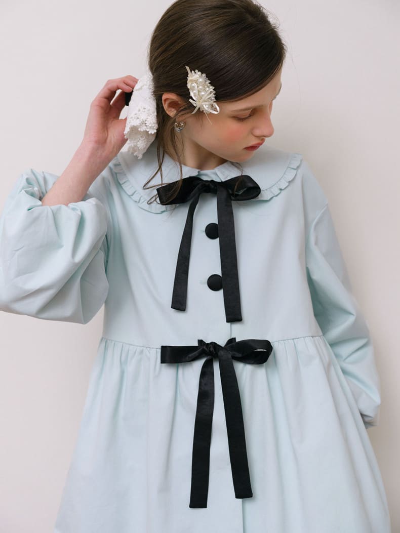 Elegant Ribbon Collar A-Line Coat