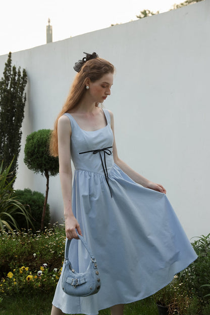 Elegant Ribbon Mode Camisole Dress（全2色）