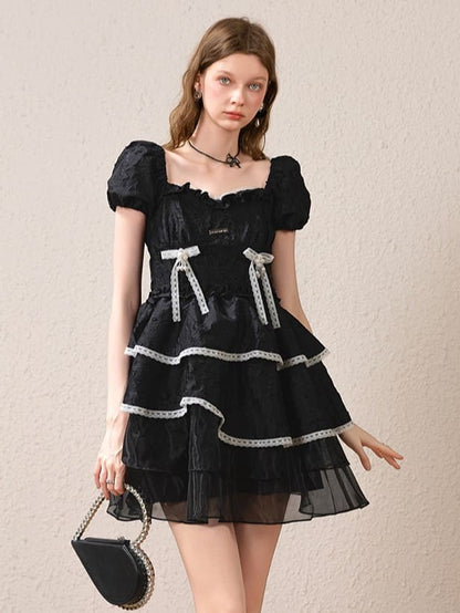 Silver Plate & Back Ribbon Tiered Dress（全2色）