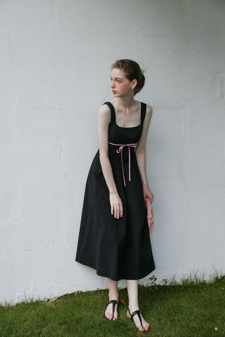 Elegant Ribbon Mode Camisole Dress（全2色）