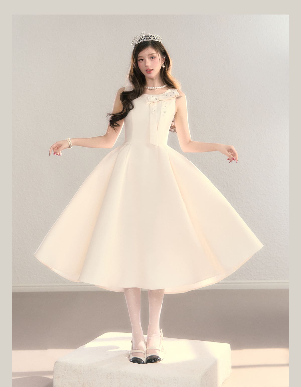 Elegant Jewel Ribbon Flare Dress