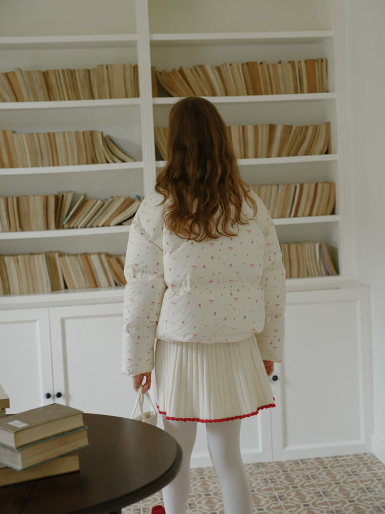 Ribbon Charm Puffy Short Coat