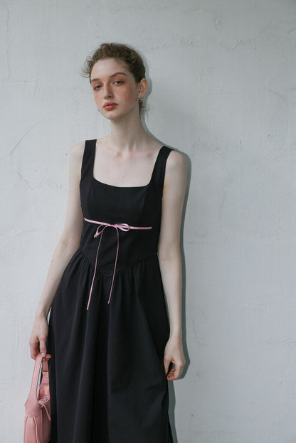 Elegant Ribbon Mode Camisole Dress（全2色）