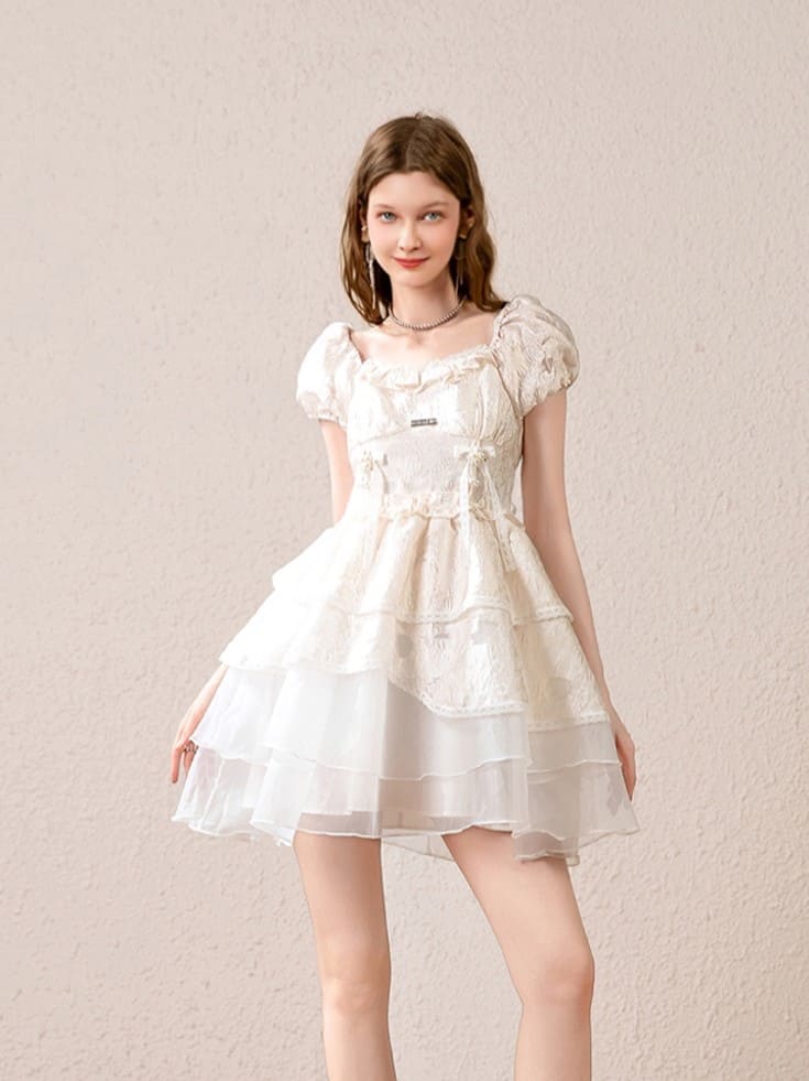 Silver Plate & Back Ribbon Tiered Dress（全2色）