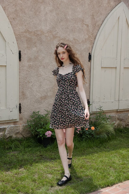 Classical Rose Puff Sleeve Black Dress