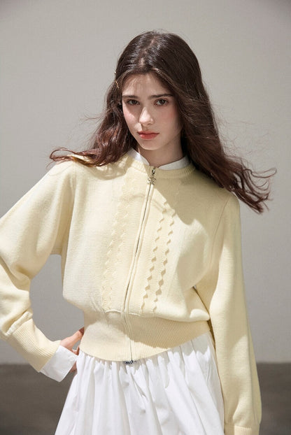 Refined Lace-Line Zip Knit Cardigan