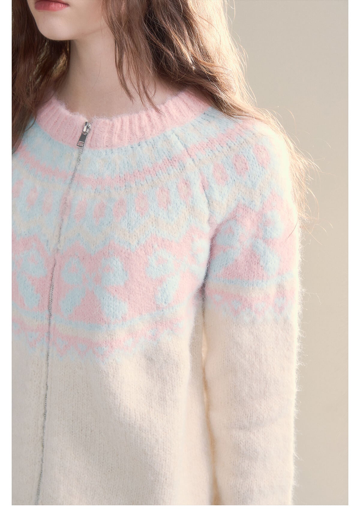 Winter Bloom Ribbon Print Knit
