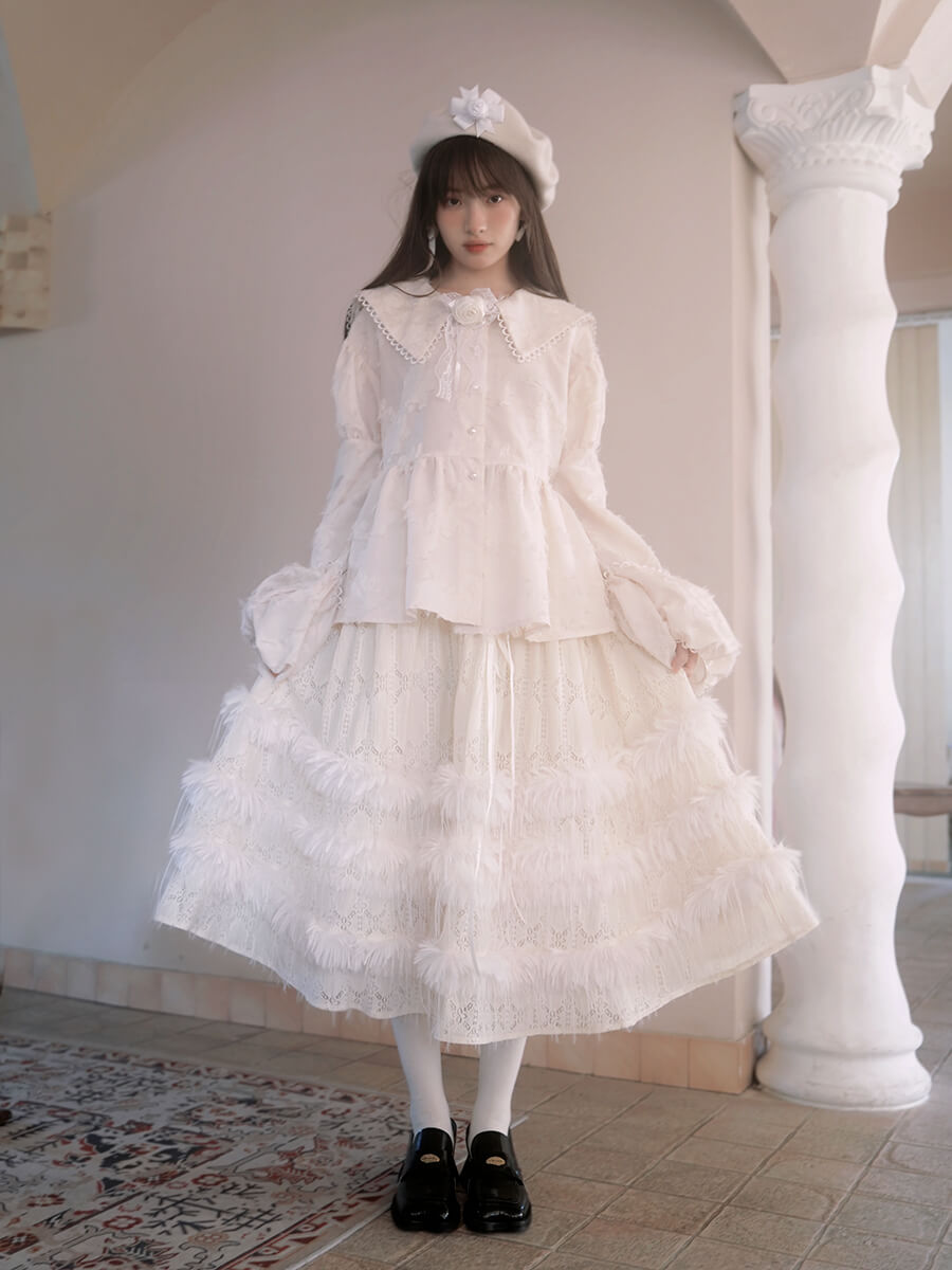 Feather Touch Romantic Blouse（全2色）