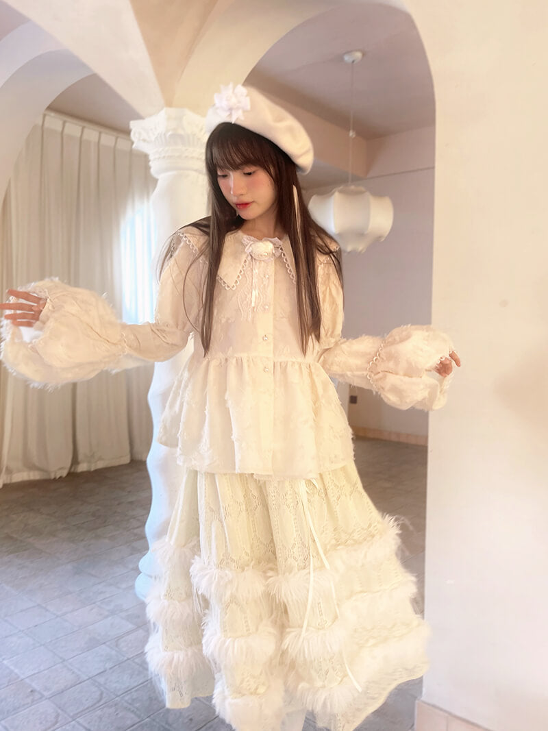 Feather Touch Romantic Blouse（全2色）