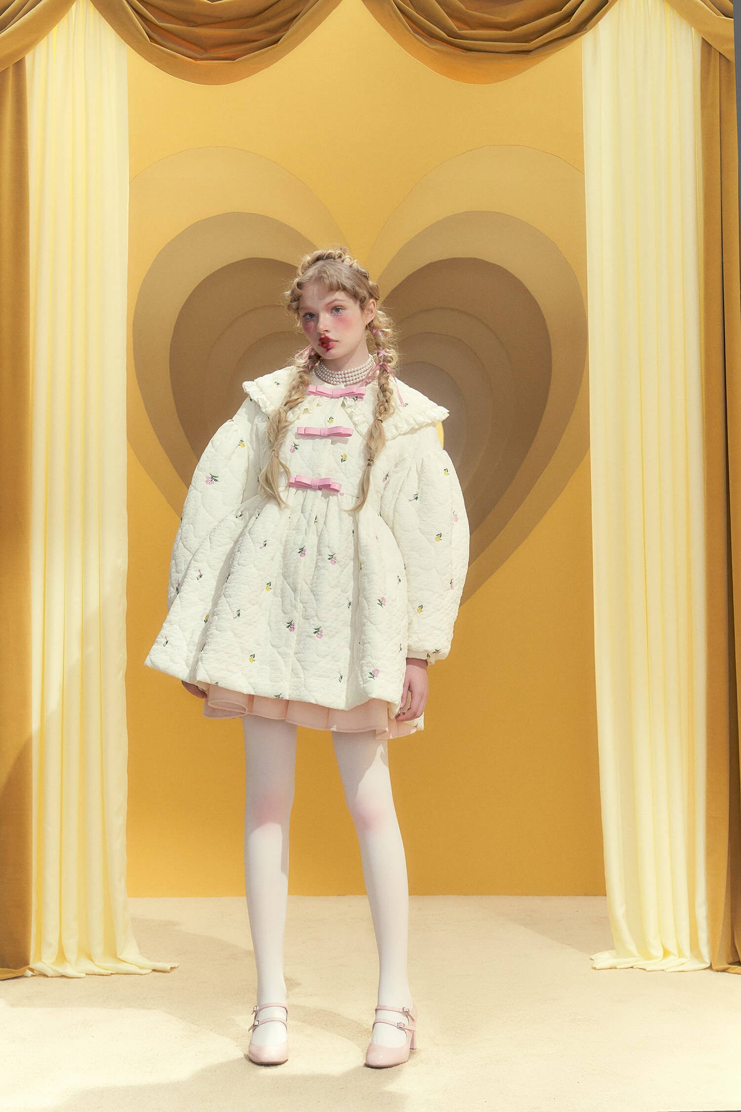 Rosette Charm Puffy Quilt Coat