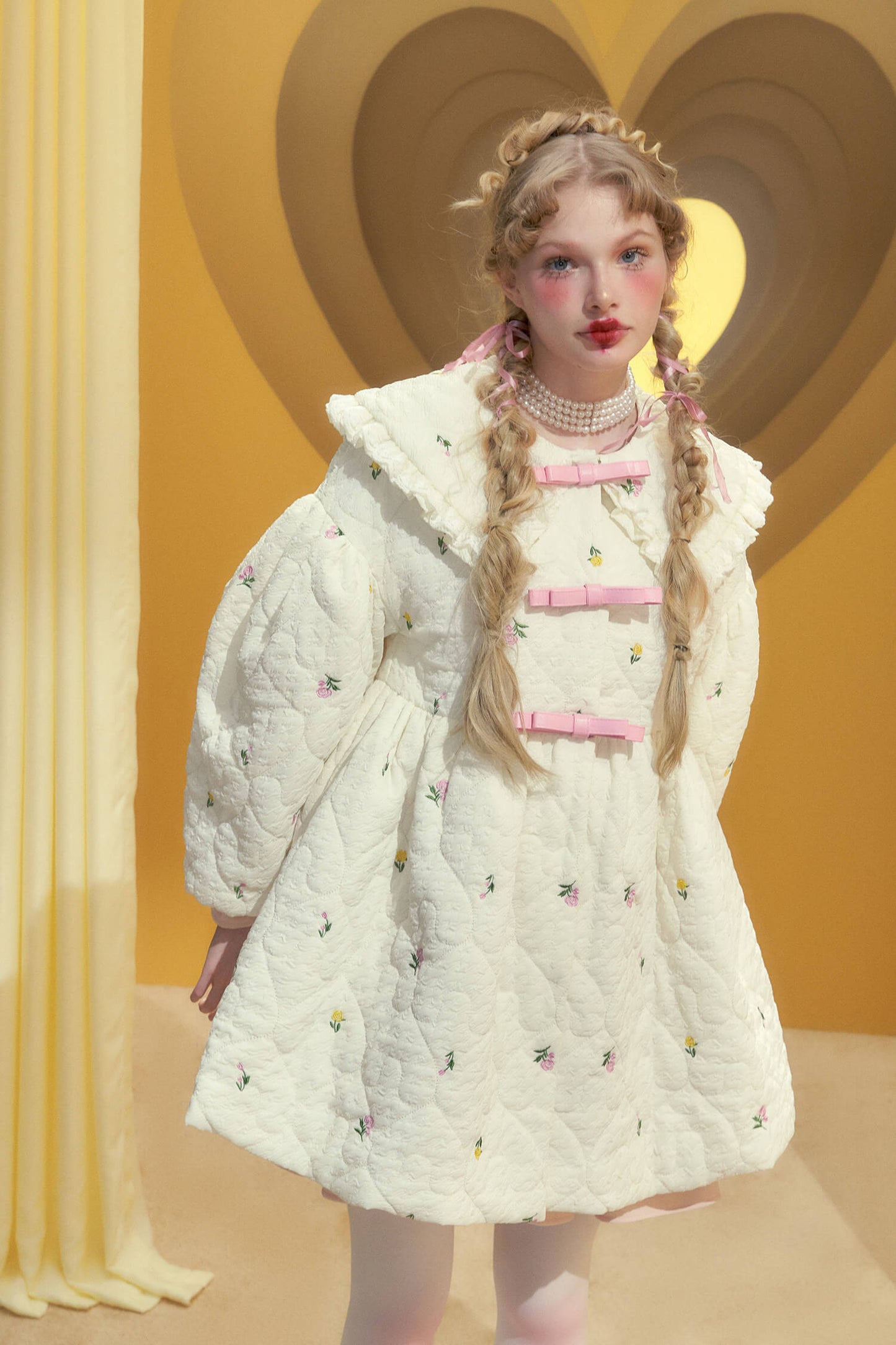 Rosette Charm Puffy Quilt Coat