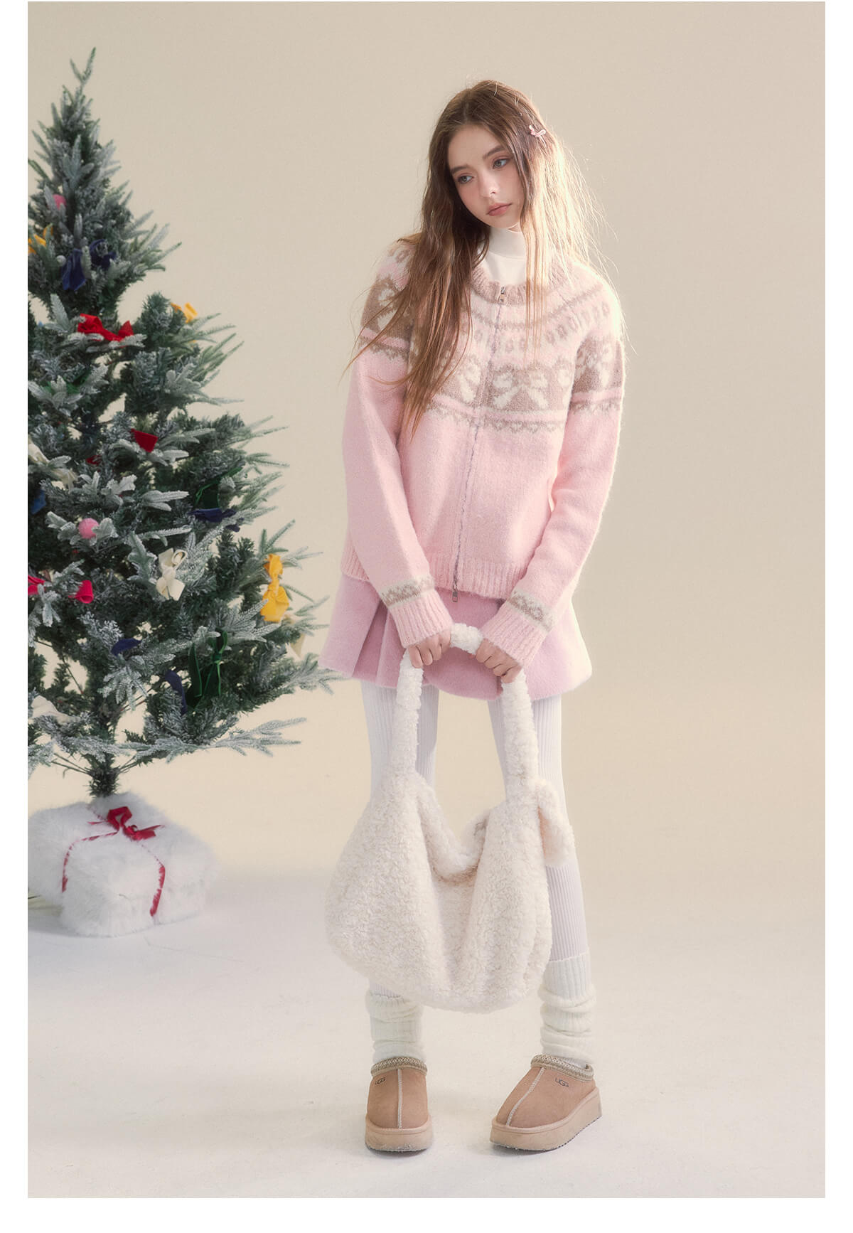 Winter Bloom Ribbon Print Knit