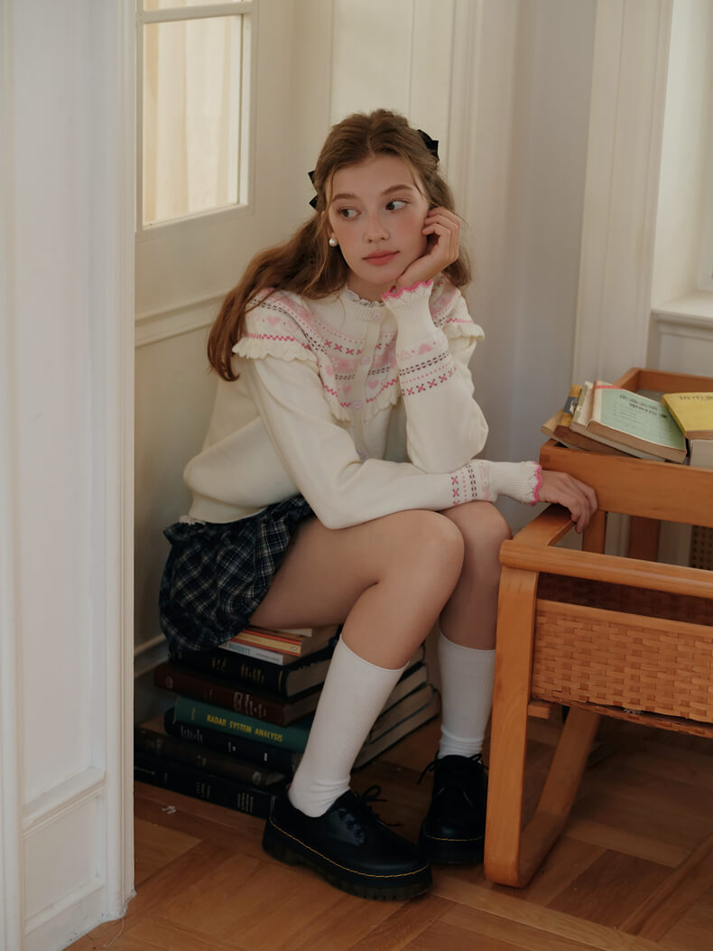 Snowy Charm Ribbon-Edge Knit