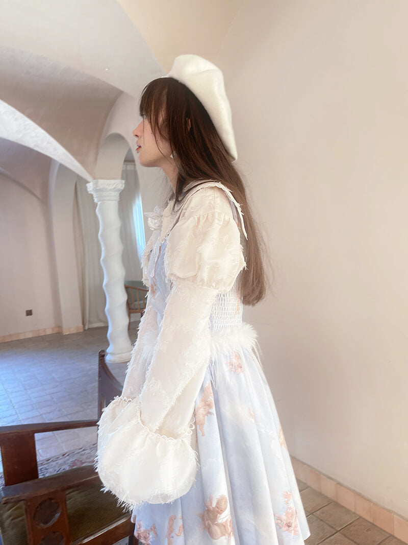 Feather Touch Romantic Blouse（全2色）