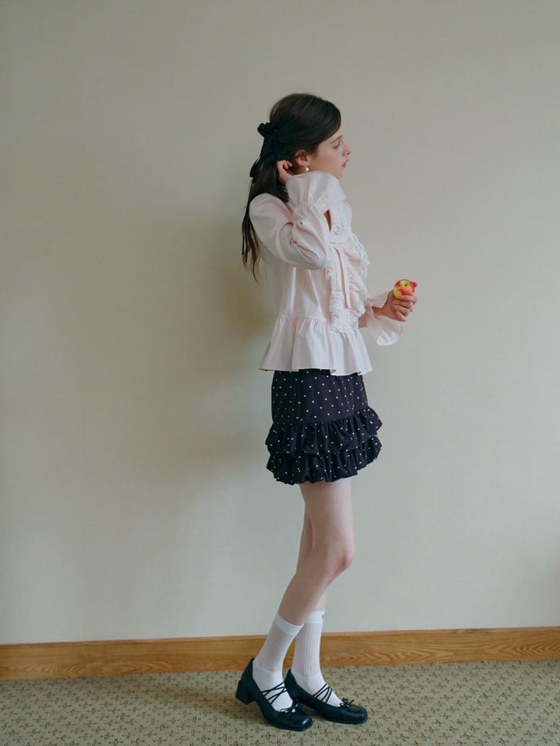 Romantic Lace Frill Tie Blouse