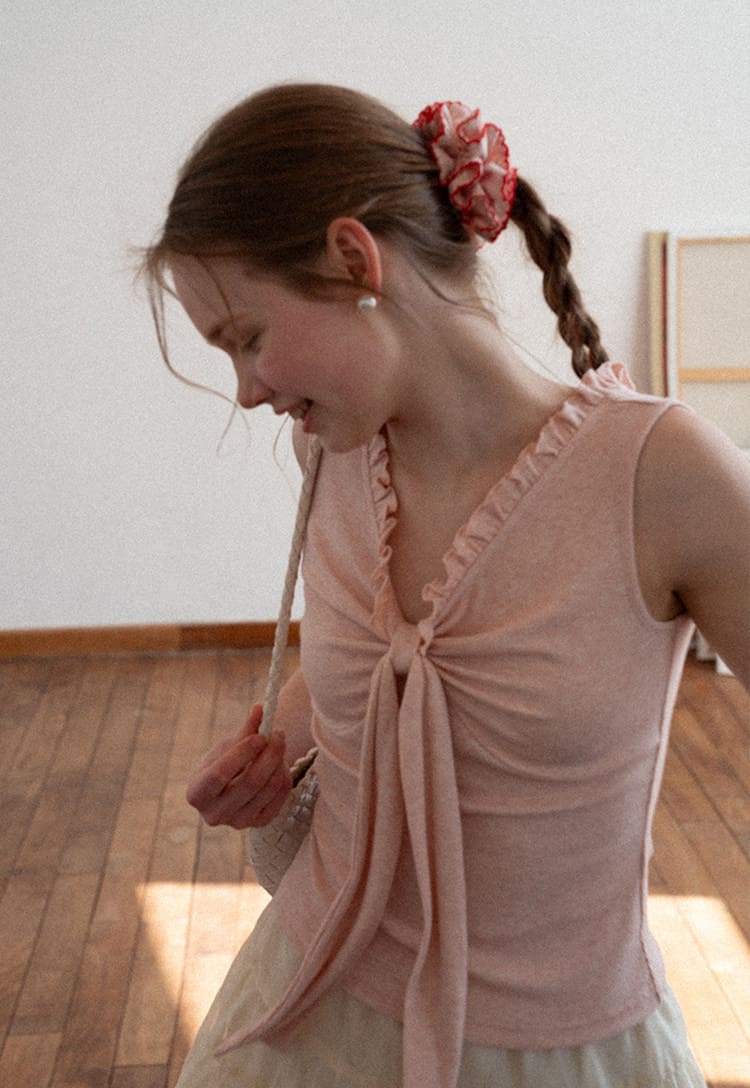 Elegant Ribbon Tie Ribbed Sleeveless Top