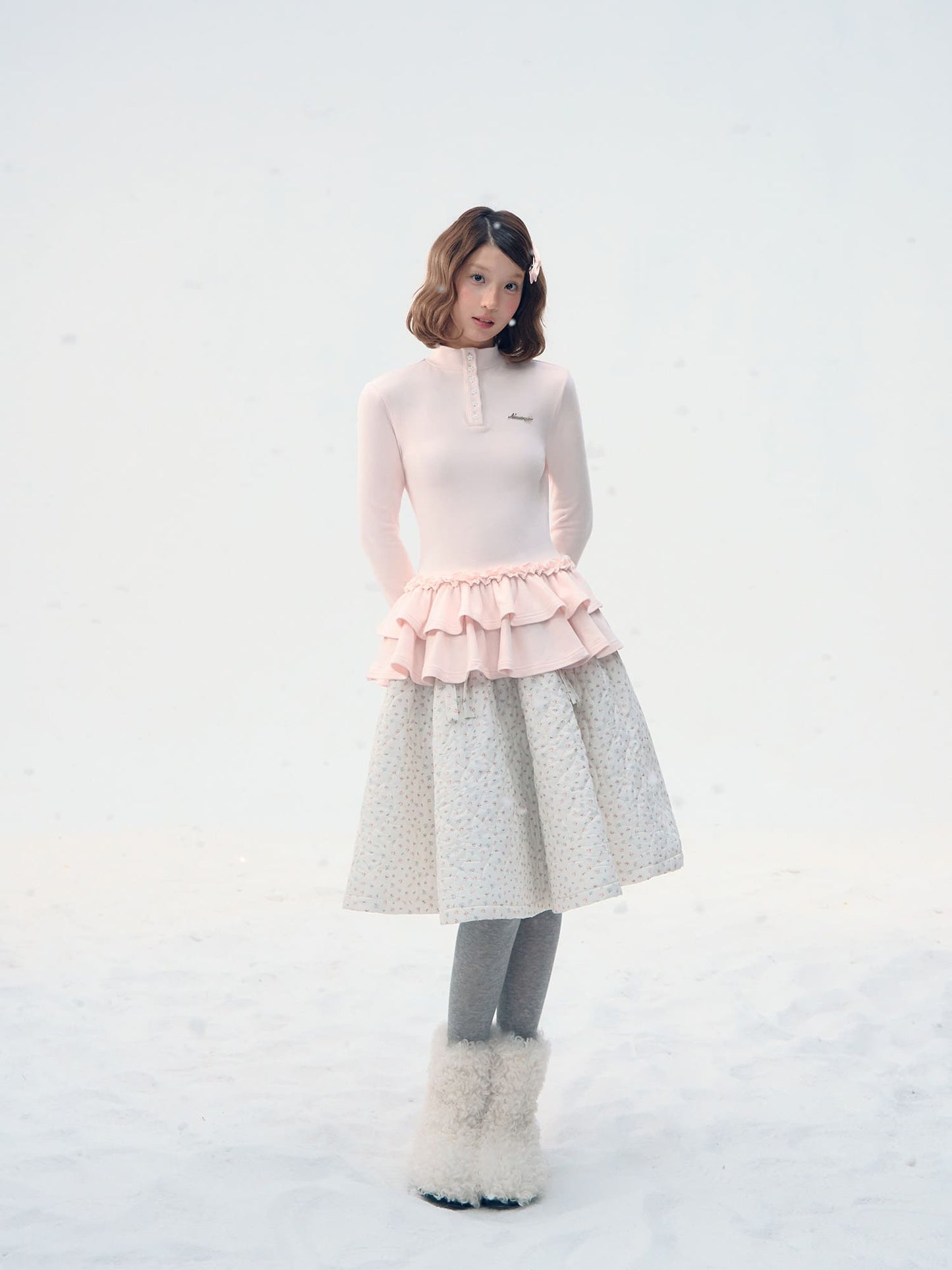 Noble Silhouette Ruffle Trim Top