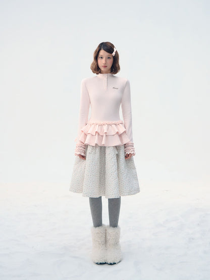 Noble Silhouette Ruffle Trim Top